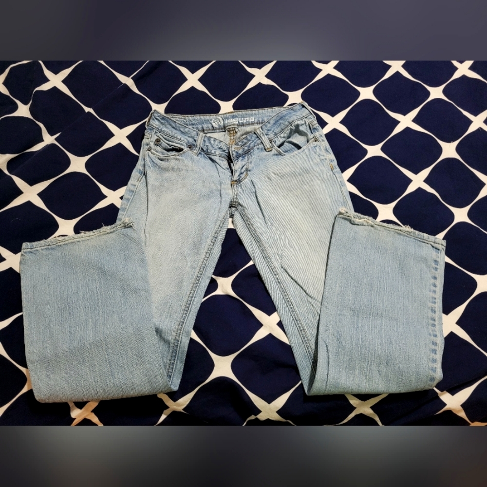 Bullhead Laguna Bootcut 1 Short Lightwash Jeans